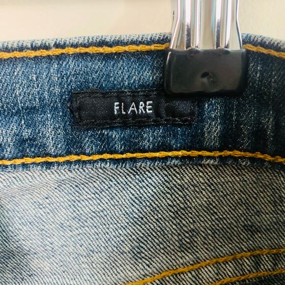 Calvin Klein Size S8 L32 Women's Mid Rise Flare Jeans Faded Blue Pockets - Picture 7 of 9
